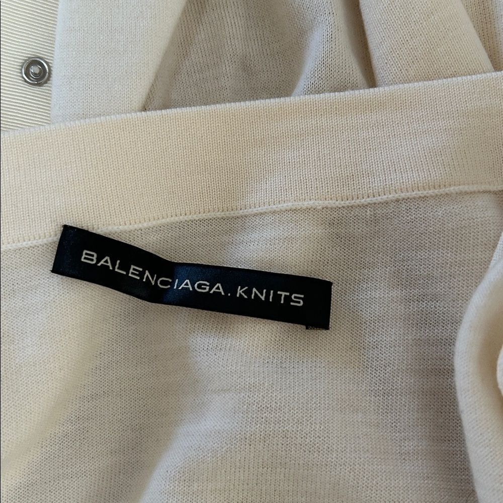 Balenciaga Cream Snap front Cardigan, Size XL, NWOT. - Picture 7 of 12